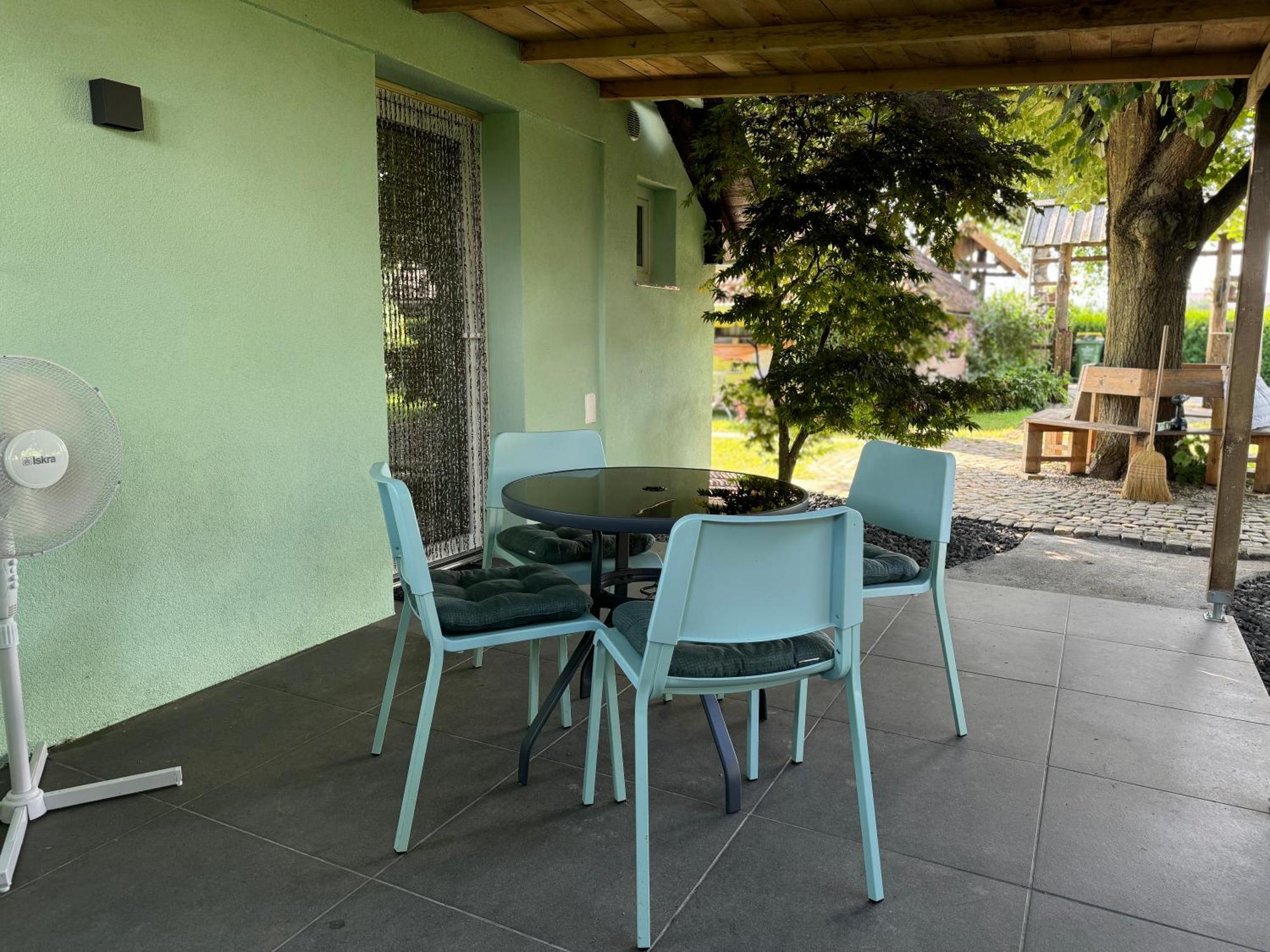 Green Oasis Garden Šenčur Kültér fotó